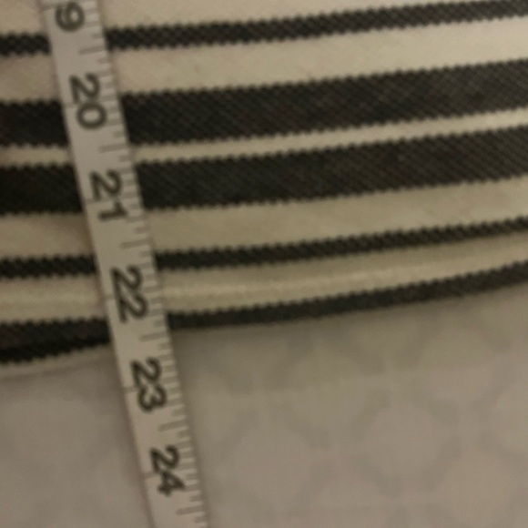 Amelia’s Oversized Striped Dolman Sleeve Cowl Neck Top- Black and White, size L - Picture 8 of 8